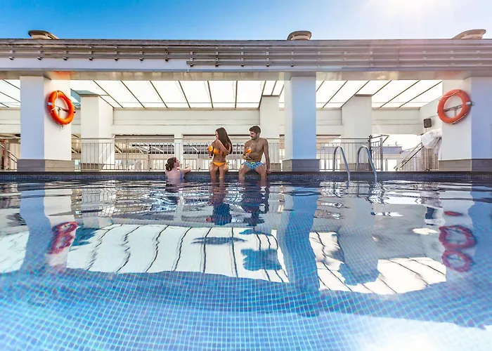Num Hotel