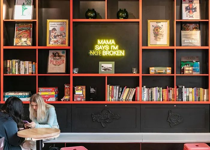 Ostello: Clink i Lár