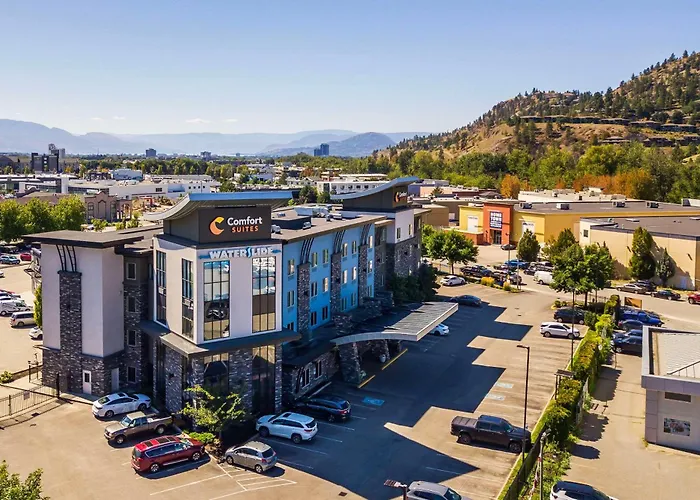 Comfort Suites Kelowna
