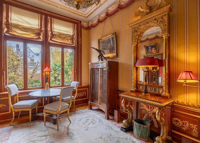  Park Mansion