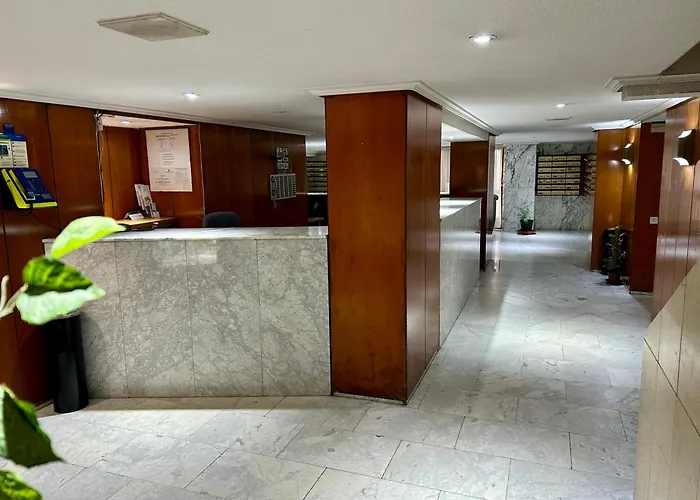 Apartahotel: Apartamentos Goya 75