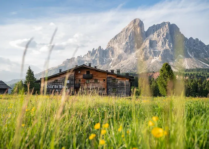 Hotel Uetia De Boerz San Martino in Badia