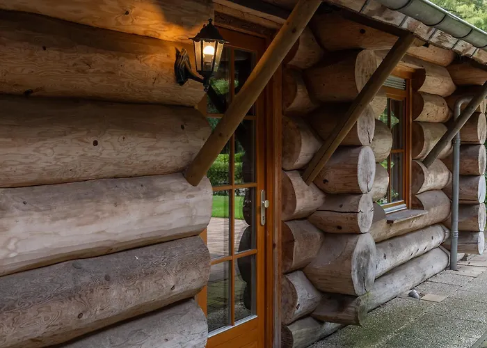 Vakantiehuis: Boomgalows De Roestelberg