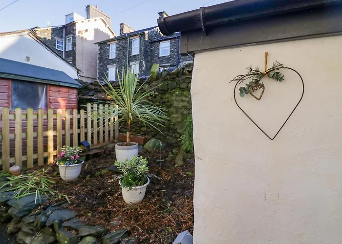 Acorn Cottage