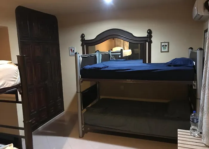 Luhme Hostel - Free Cenote Access