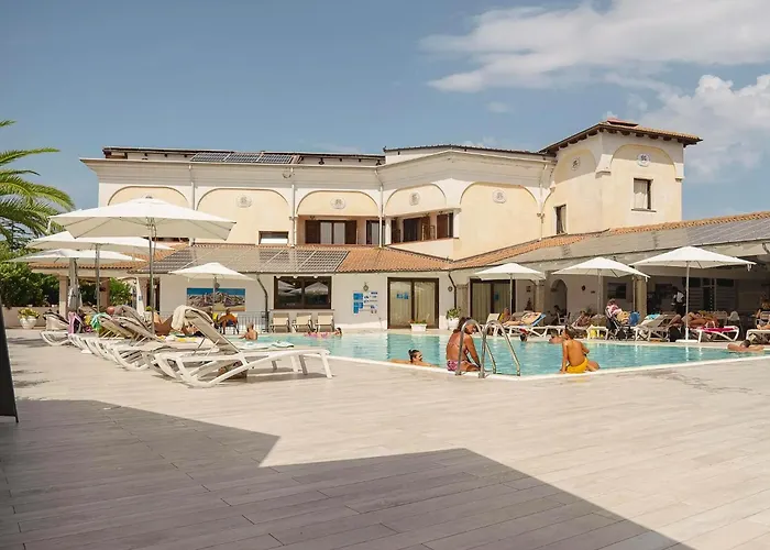 Hotel Zeta Club San Teodoro Le Rose