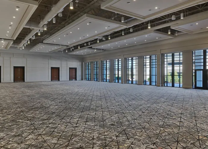 The Hotel At Avalon, Autograph Collection