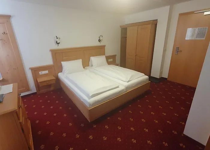 Hotel Garni Dorfblick Sankt Anton am Arlberg