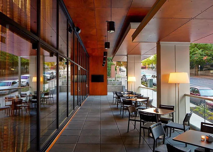 Luxury hotel only: Ac Hotel By Marriott Seattle Bellevue/Downtown