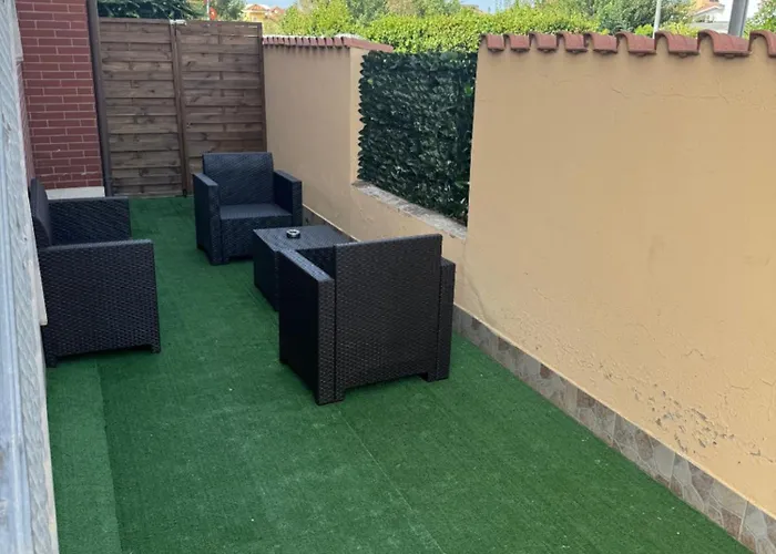 Hotel: Guest House La Casaccia