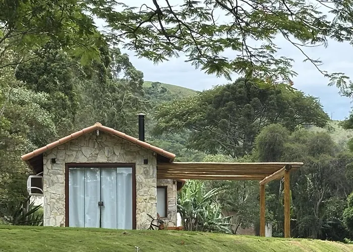 Hotel: Casa di Pedra com linda vista para natureza - Miguel Pereira
