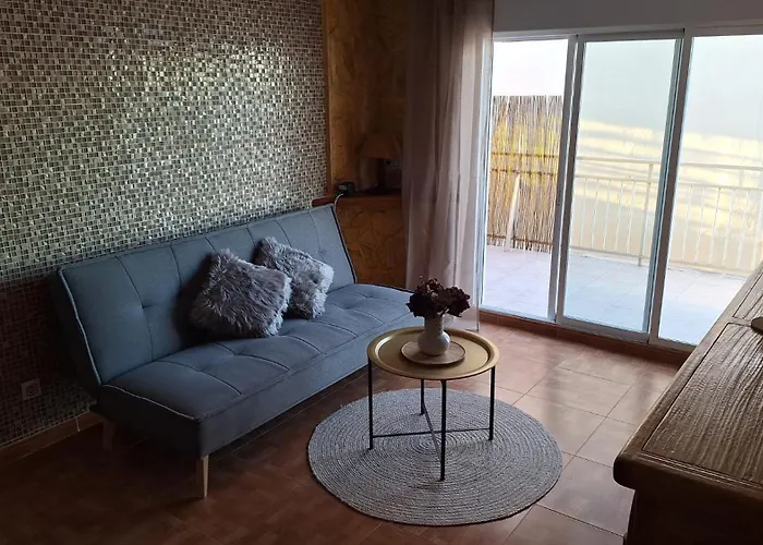 Primera Linea Caracola Beach View, Solo Familias