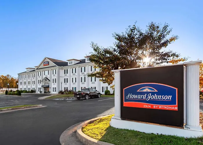Howard Johnson By Wyndham Jackson