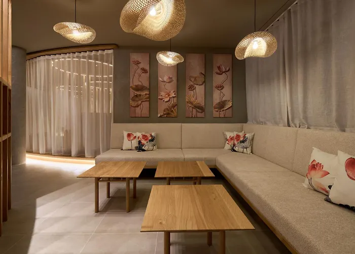 Boutique hotel only: Hotel Cesa Tyrol