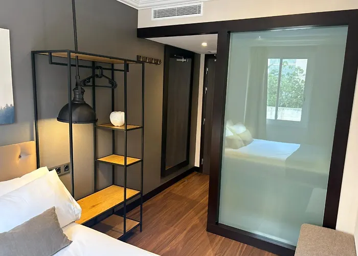 Hôtel accueillant les animaux: Hotel Cortes Rambla