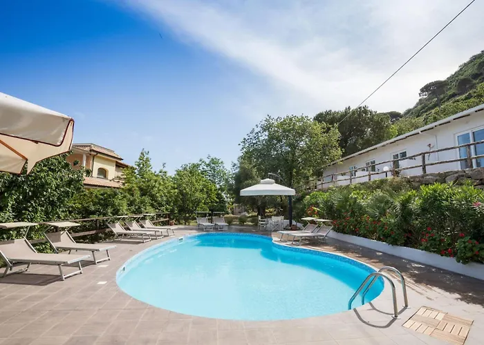Hotel adatto agli animali: Unico Cannamele Escape Tropea By Life Resorts