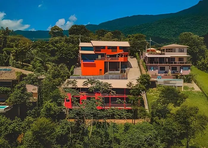 Vila: Studios Com Vista Deslumbrante A 2Km Da Balsa