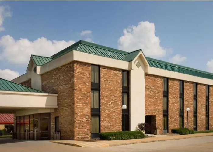 Resort: Wingate By Wyndham St Louis-Fenton Route 66