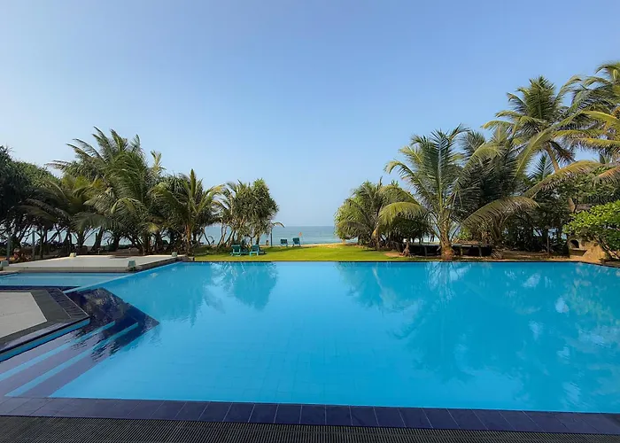 3 star hotels Serendib Beach
