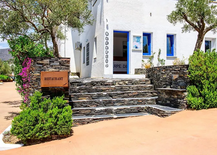 Ping Pong hotel: Carpe Diem Cadaques