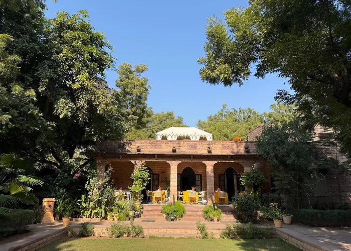 Golf hotel: Devi Bhawan