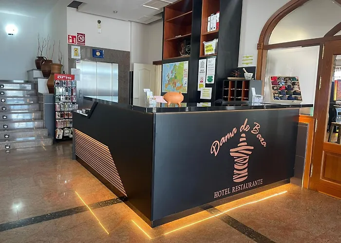 Resort: Hotel Restaurante Dama de Baza