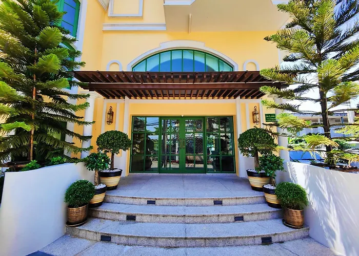 Siri Ratchadamnoen Bangkok Hotel