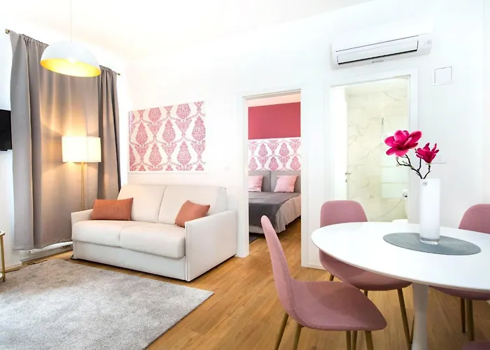 Apartments Cozy s