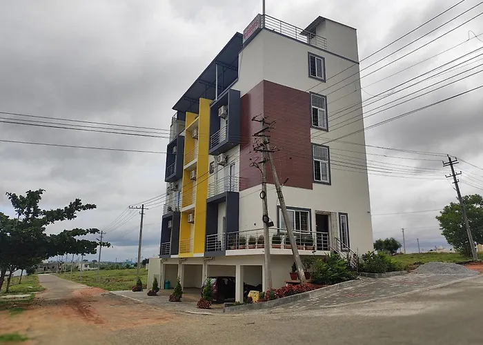 Mitra Hotels & Retreat