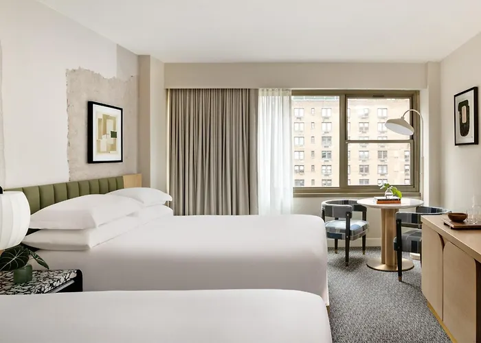 3 star hotel: Kimpton Theta New York - Times Square By Ihg