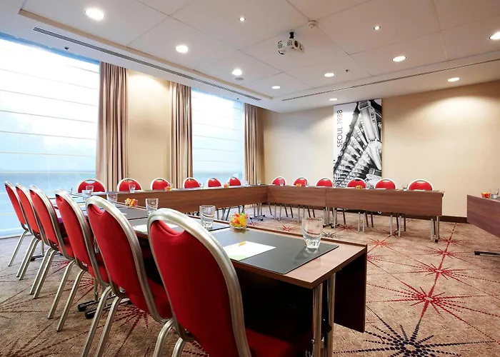 Courtyard By Marriott s