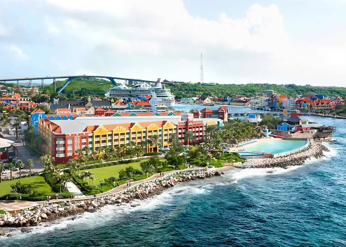Golf hotel: Renaissance Wind Creek Curacao Resort