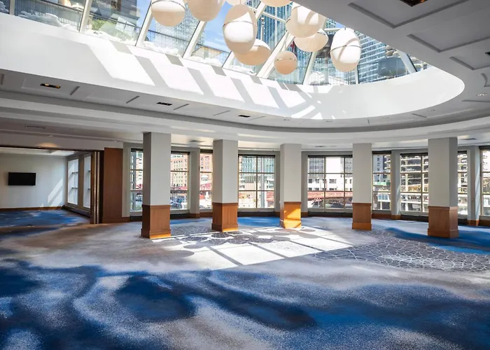 Motel: Renaissance Chicago Downtown Hotel
