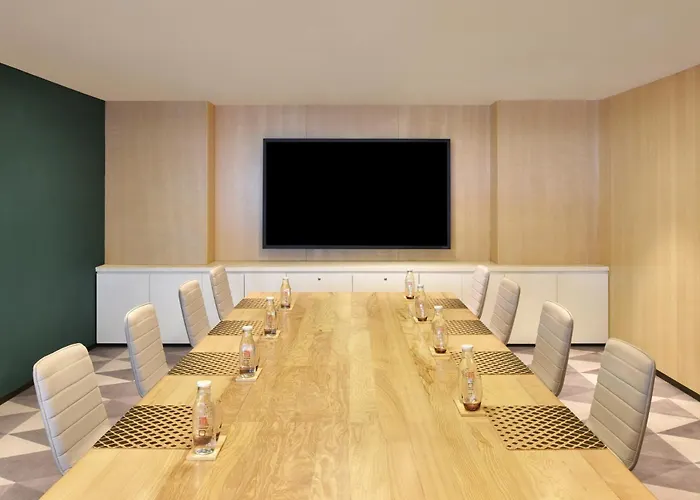 Boutique hotels Aloft New Delhi Aerocity