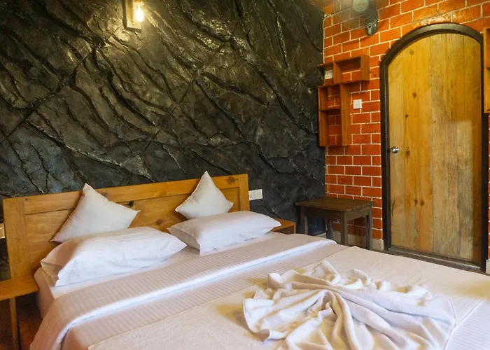 Hobbit Hole Hideaway