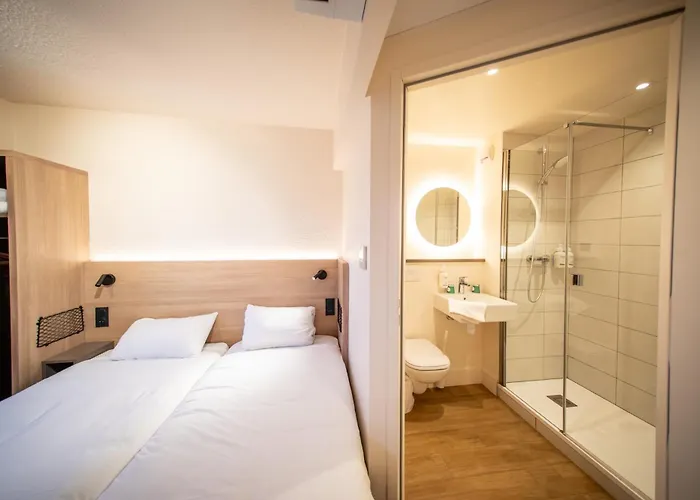 Hôtel: Premiere Classe Annecy Cran-Gevrier