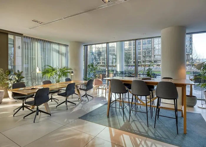4 sterren hotel: PREMIER SUITES PLUS Rotterdam