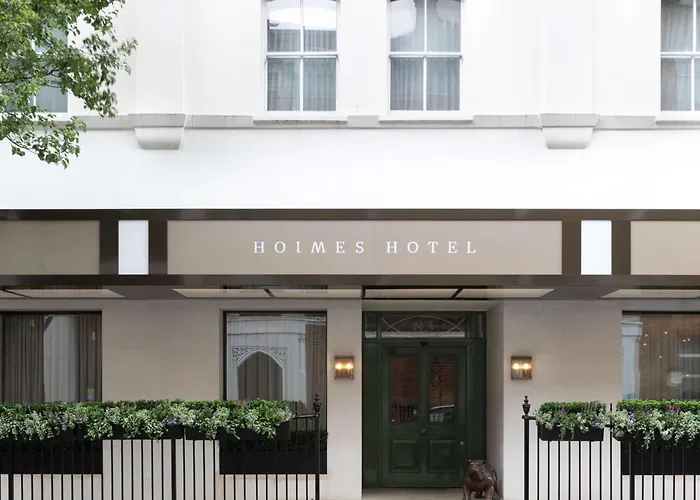  Holmes London
