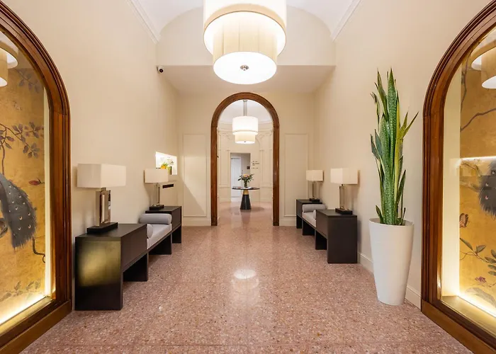 Hôtel central: Bh Hotel