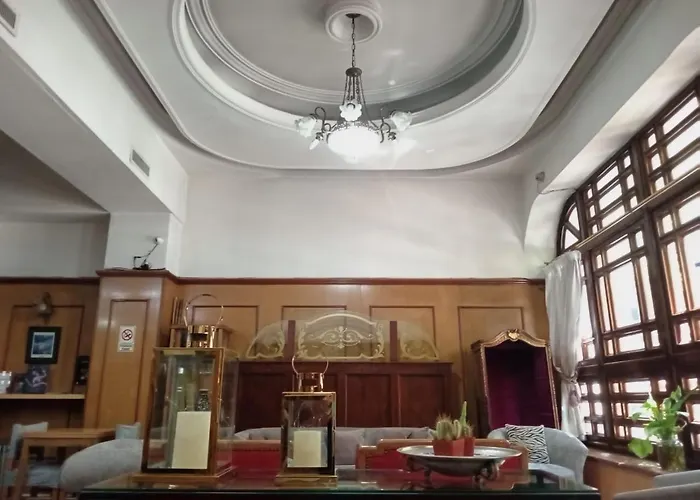 Astoria Hotel