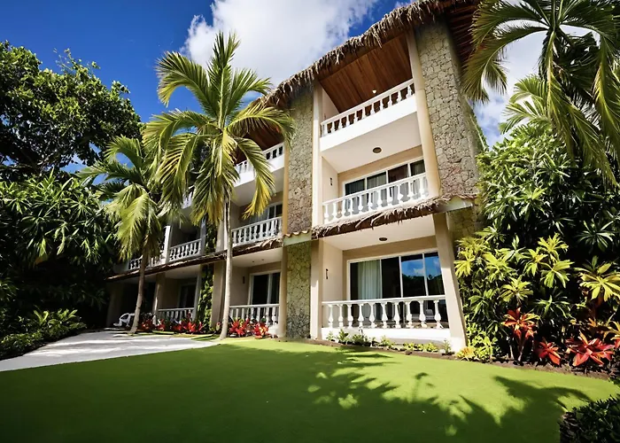 Playa Esmeralda Beach Resort