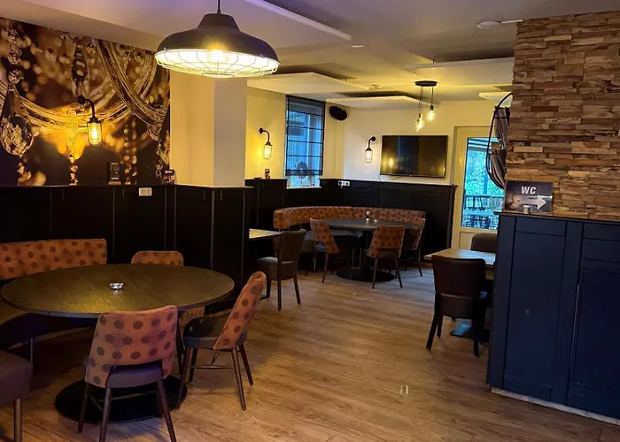 Hotel Pension De Tipmast Bladel