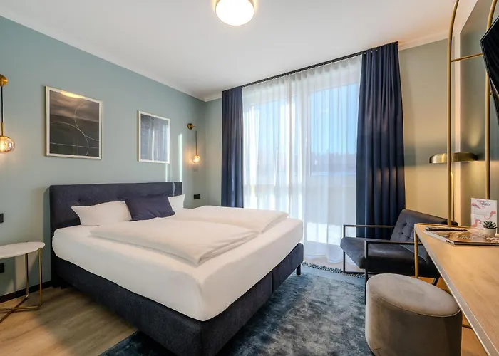 Ping Pong hotel: The Base Berlin One