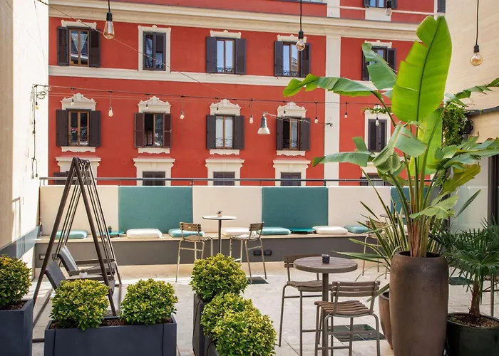 The Spring House Hotel Rome Vatican, Tapestry Collection By Hilton