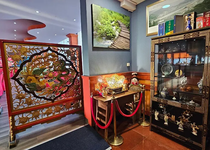 Golf hotel: New Ocean Paradise Hotel