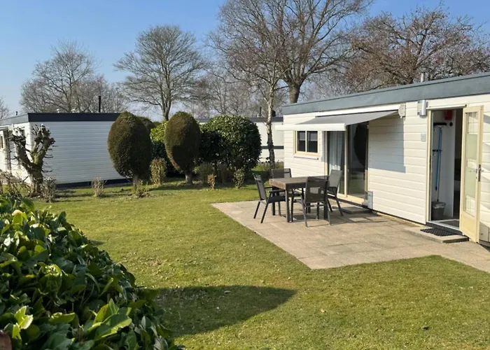 Vakantieverhuur: Chalets Vakantiepark Schouwenduin