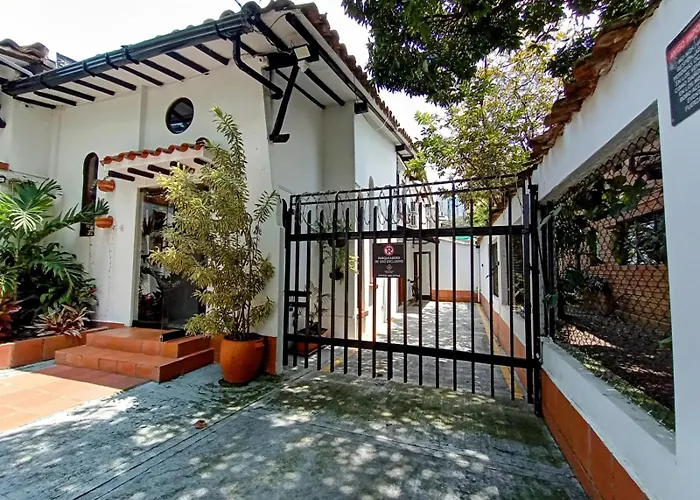Aguacatala Boutique