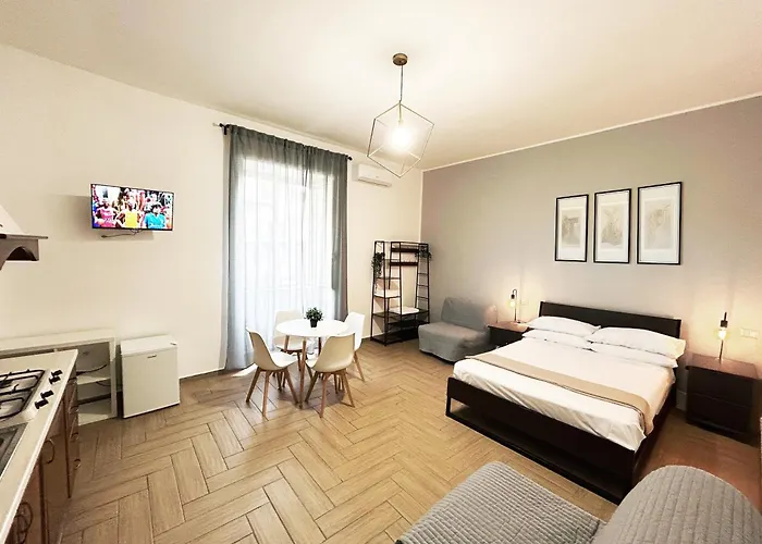 NAPOLATION B&B - Centro Storico