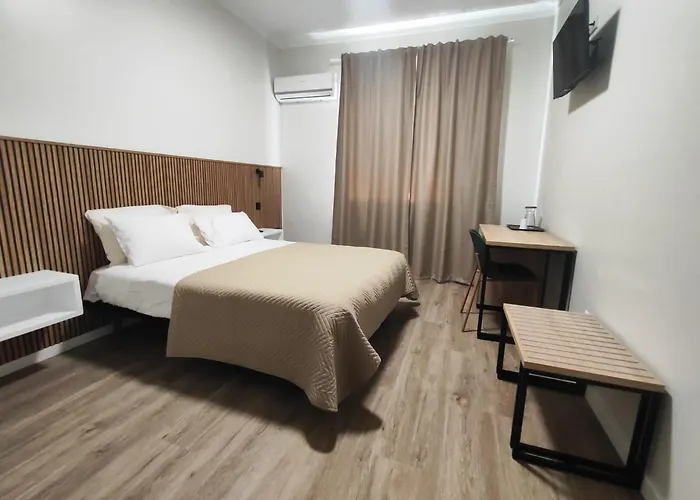 Hotel céntrico: Residencial Centro Comercial Avenida Bragashopping