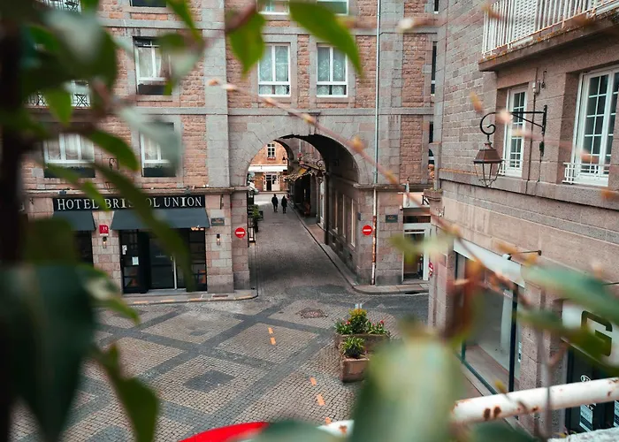 Hôtel accueillant les animaux: Hotel Le Croiseur Intra Muros